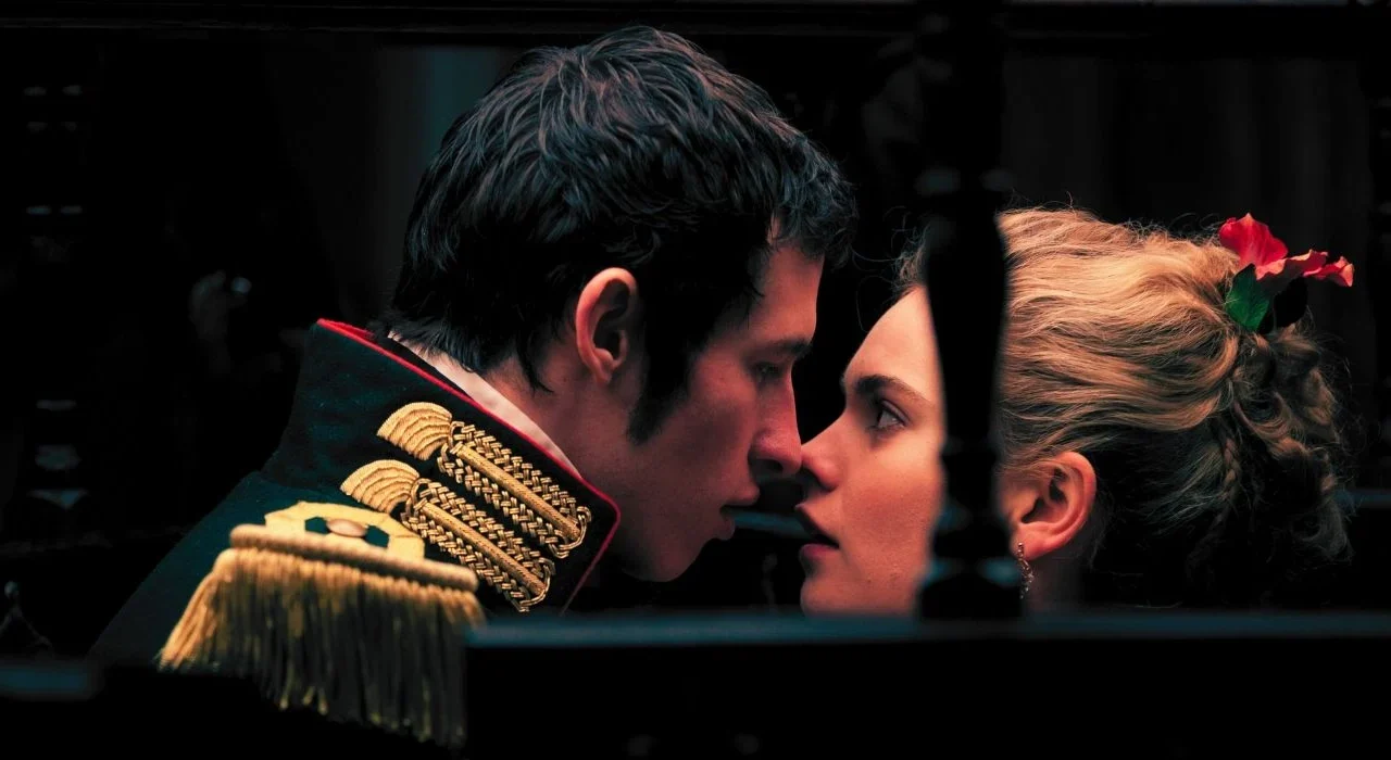 3 James Bond Contenders Officially Unite in an Easy-to-Binge British Epic