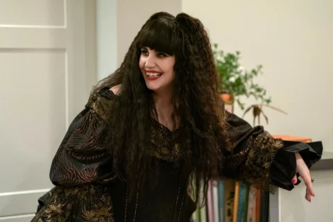 9 Fantasy TV Shows With Vampires That Are 10/10 Masterpieces