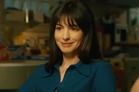 Anne Hathaway Goes Full ‘Jurassic Park’ in a Sci-Fi Hit Officially Taking Over Streaming