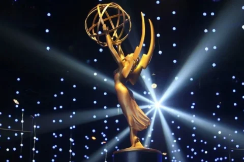 Emmys 2026: Live Updates as Mariska Hargitay Officially Hosts TV’s Biggest Night