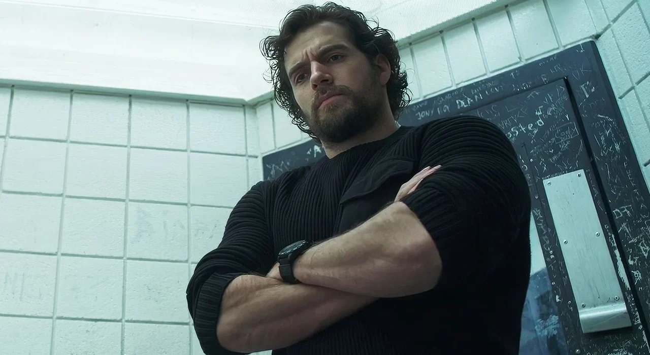 Henry Cavill's Clichéd Thriller Is Officially the Streaming Guilty Pleasure You Can't Skip