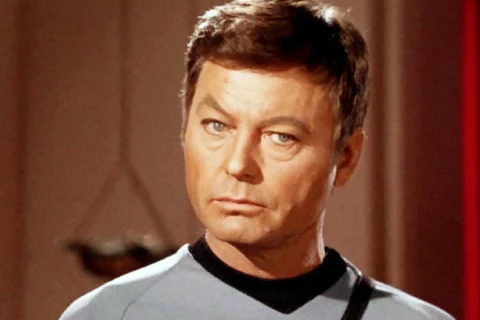 McCoy's Best 'Star Trek' Quote Changes the Show in 10 Minutes