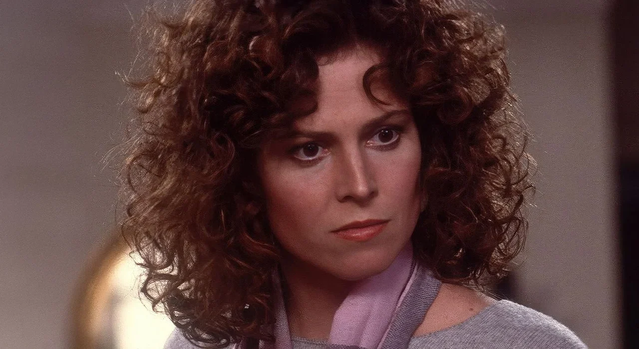 Netflix Officially Kills Sigourney Weaver's Sci-Fi Classic Ahead of Reboot Series