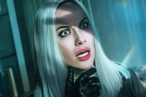 Netflix's 8-Part Gothic Horror Is Near Perfect When It Goes Beyond the Book It's Based On
