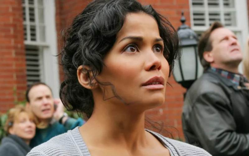 The 2000s’ Most Divisive Sci-Fi Show Is Officially Free To Stream This Weekend