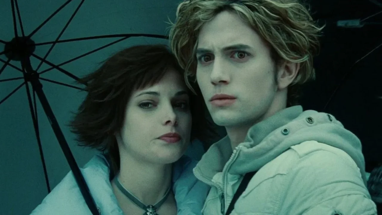 ‘Twilight’ Star Officially Reveals the Story Behind Her Last-Minute MCU Role [Exclusive]
